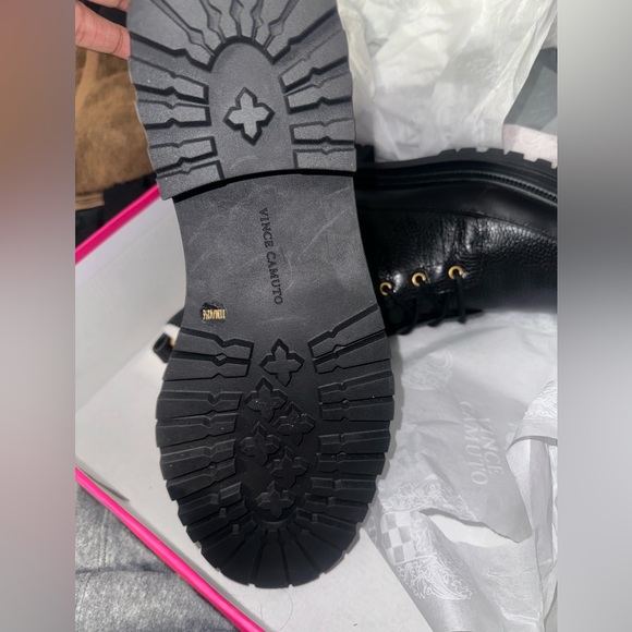 Vince Camuto leather boots- Brand New - Picture 3 of 5